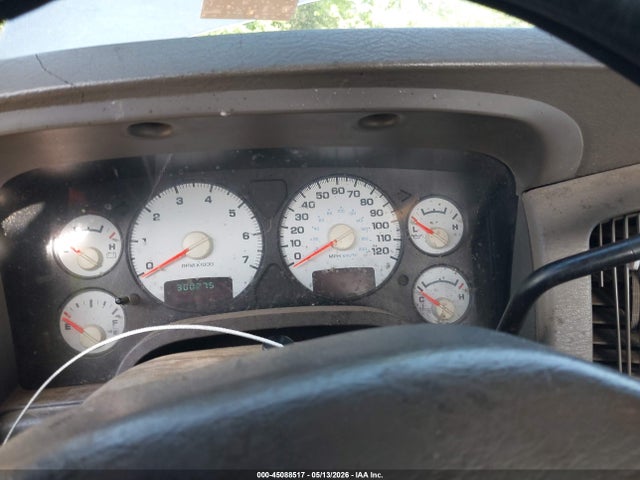 45088517 :رقم المزاد ، 1D7HU18Z63S137989 vin ، 2003 Dodge Ram 1500 Slt/laramie/st مزاد بيع