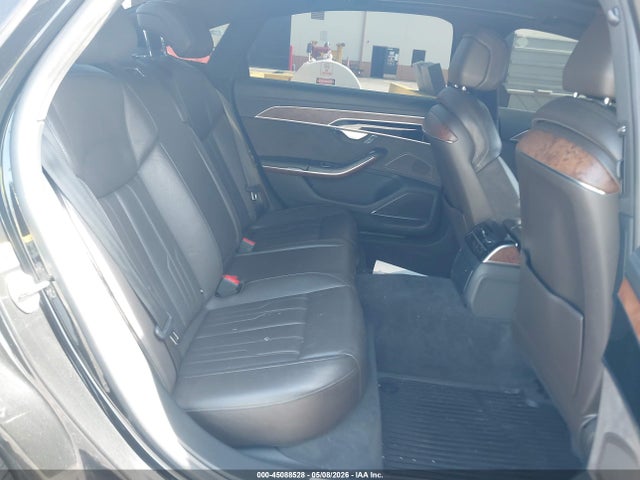 45088528 :رقم المزاد ، WAU8DAF80KN015191 vin ، 2019 Audi A8 L 55 مزاد بيع