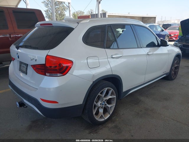 Продажа на аукционе авто 2015 Bmw X1 Xdrive28i, vin: WBAVL1C50FVY24972, номер лота: 45088556