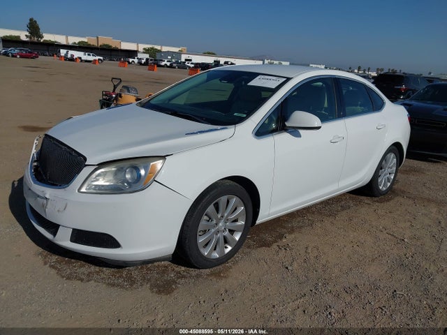 Buick Verano 2016 1G4PP5SK6G4139375 Image 2