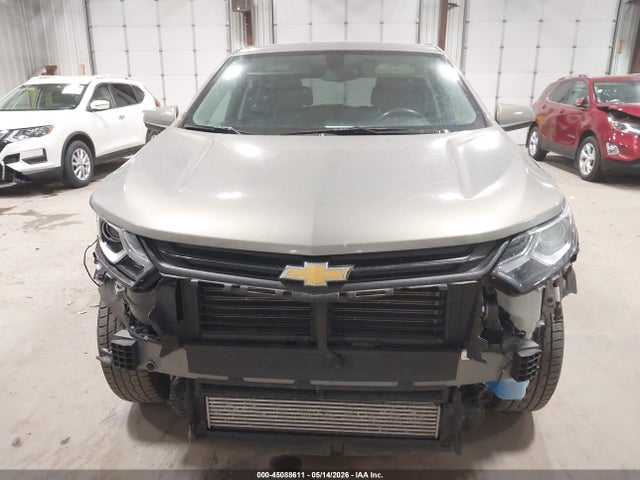 3GNAXSEV0JS554429 Chevrolet EQUINOX LT