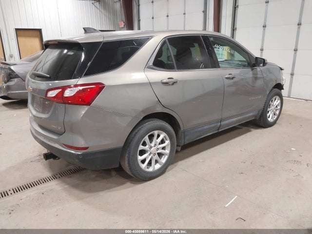 3GNAXSEV0JS554429 Chevrolet EQUINOX LT