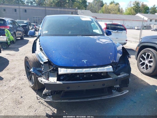 Auction sale of the 2025 Tesla Model Y Long Range Dual Motor All-wheel Drive, vin: 7SAYGDEE0SF293545, lot number: 45088616