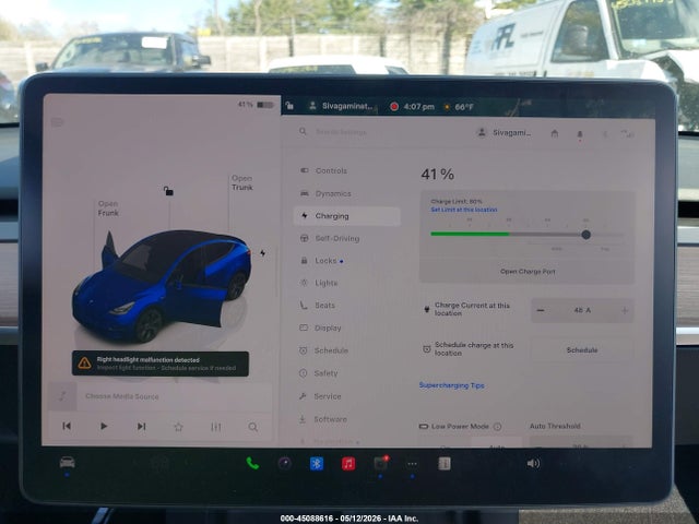 Auction sale of the 2025 Tesla Model Y Long Range Dual Motor All-wheel Drive, vin: 7SAYGDEE0SF293545, lot number: 45088616