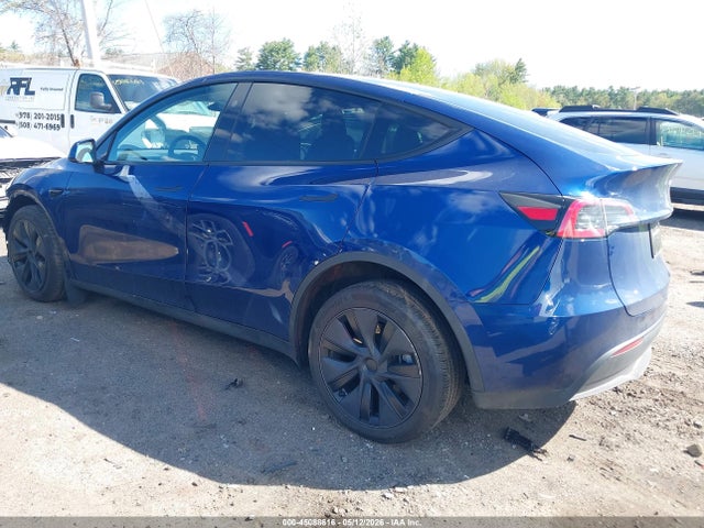 Auction sale of the 2025 Tesla Model Y Long Range Dual Motor All-wheel Drive, vin: 7SAYGDEE0SF293545, lot number: 45088616