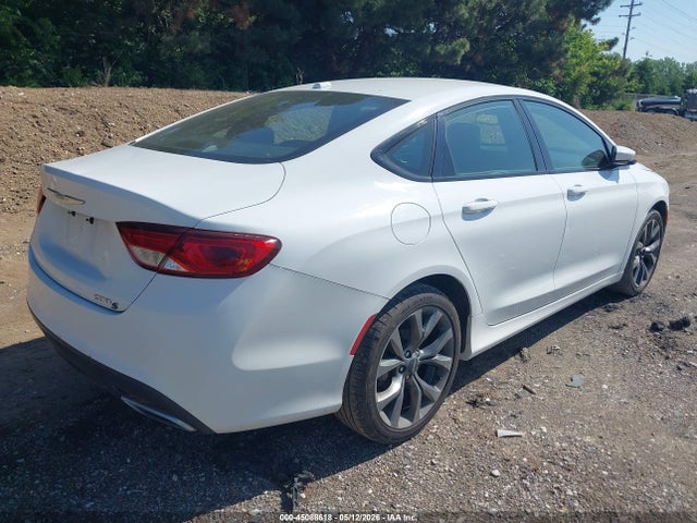 Продаж на аукціоні авто 2015 Chrysler 200 S, vin: 1C3CCCBB3FN678651, номер лоту: 45088618