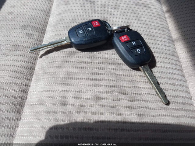 2014 Toyota Rav4 Xle მანქანა იყიდება აუქციონზე, vin: JTMRFREVXED092815, აუქციონის ნომერი: 45088621