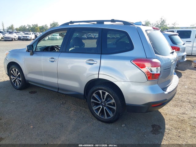 JF2SJADC9GH438576 Subaru Forester 2.5i Premium