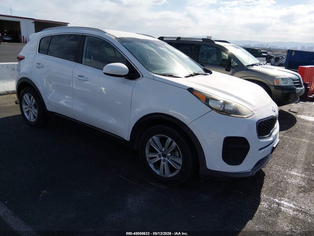 2018 KNDPM3AC1J7420873 main image