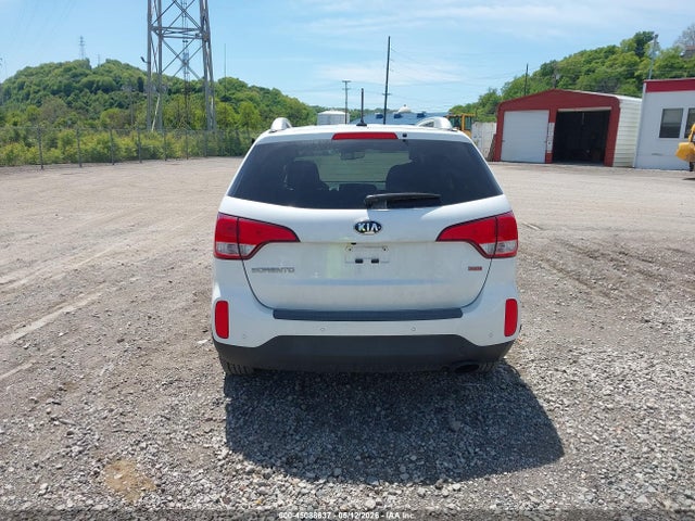 Aukcja sprzedaży 2015 Kia Sorento Lx, vin: 5XYKTCA61FG605779, numer aukcji: 45088637