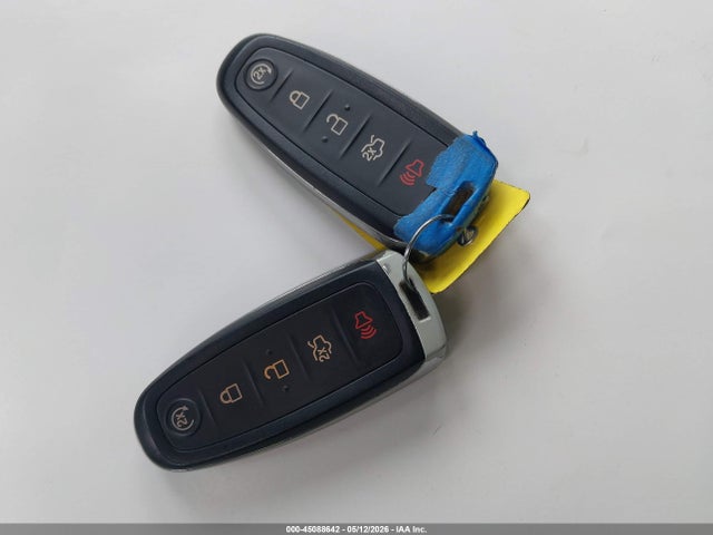 Продажа на аукционе авто 2019 Ford Escape Se, vin: 1FMCU9GD1KUC00374, номер лота: 45088642