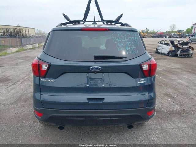 Продажа на аукционе авто 2019 Ford Escape Se, vin: 1FMCU9GD1KUC00374, номер лота: 45088642
