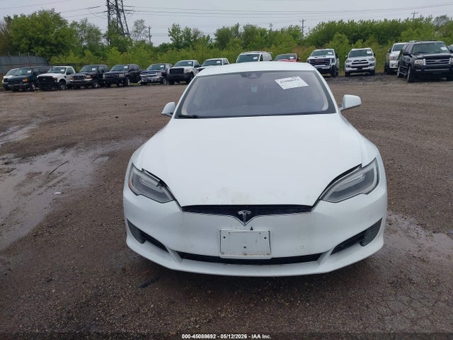 Продаж на аукціоні авто 2016 Tesla Model S 60/70/75/85, vin: 5YJSA1E13GF159488, номер лоту: 45088692
