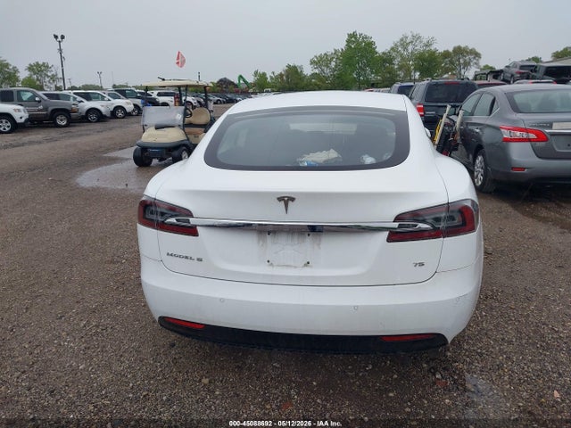 Продаж на аукціоні авто 2016 Tesla Model S 60/70/75/85, vin: 5YJSA1E13GF159488, номер лоту: 45088692