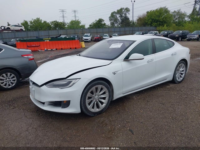 Продаж на аукціоні авто 2016 Tesla Model S 60/70/75/85, vin: 5YJSA1E13GF159488, номер лоту: 45088692