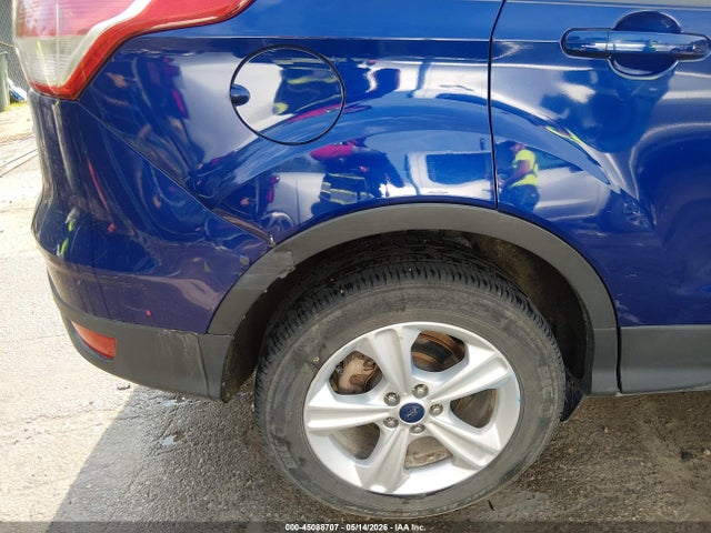45088707 :رقم المزاد ، 1FMCU0G95GUB23863 vin ، 2016 Ford Escape Se مزاد بيع