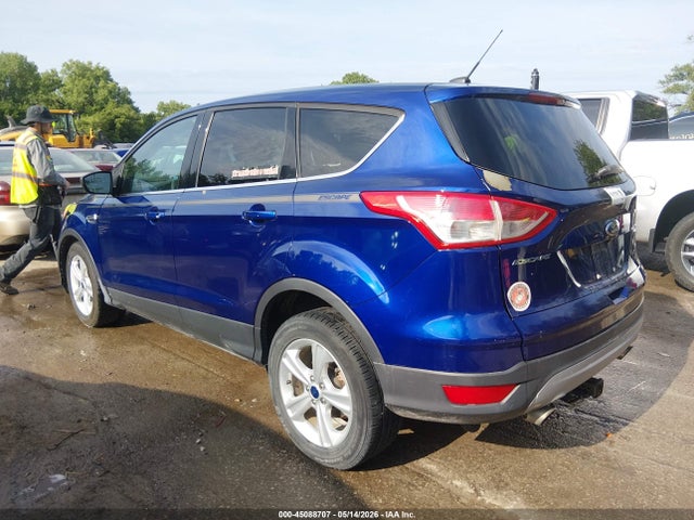 45088707 :رقم المزاد ، 1FMCU0G95GUB23863 vin ، 2016 Ford Escape Se مزاد بيع