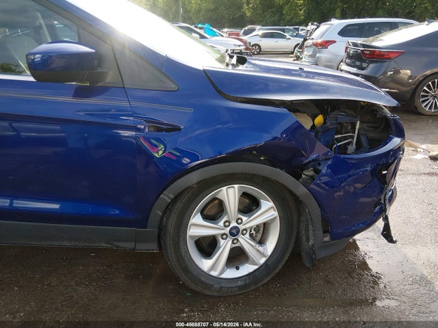 45088707 :رقم المزاد ، 1FMCU0G95GUB23863 vin ، 2016 Ford Escape Se مزاد بيع