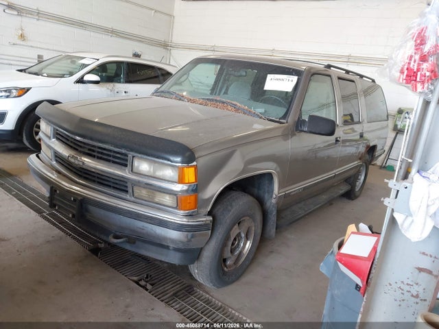 1999 Chevrolet Suburban 1500 Lt მანქანა იყიდება აუქციონზე, vin: 3GNFK16R2XG204604, აუქციონის ნომერი: 45088714