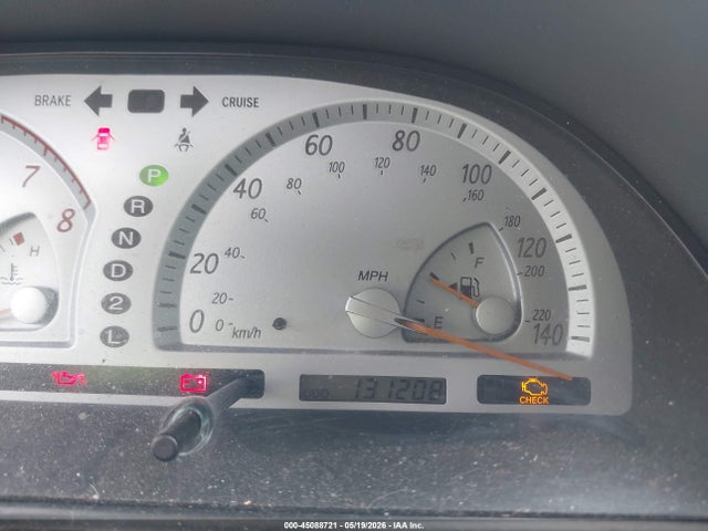 45088721 :رقم المزاد ، 4T1BF30KX2U538030 vin ، 2002 Toyota Camry Se مزاد بيع
