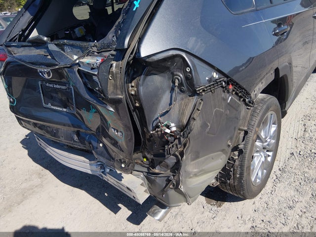Aukcja sprzedaży 2022 Toyota Rav4 Xle Premium, vin: 2T3C1RFV6NC207790, numer aukcji: 45088769