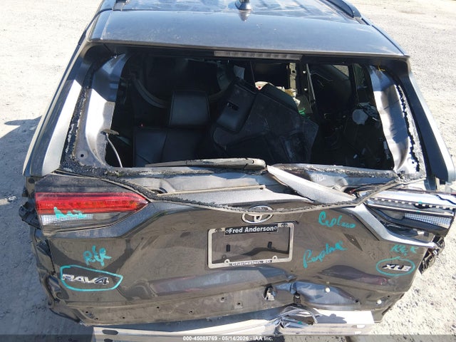Aukcja sprzedaży 2022 Toyota Rav4 Xle Premium, vin: 2T3C1RFV6NC207790, numer aukcji: 45088769
