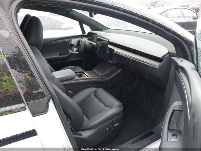 Продажа на аукционе авто 2022 Tesla Model X Dual Motor All-wheel Drive/plaid Tri Motor All-wheel Drive, vin: 7SAXCDE55NF362743, номер лота: 45088810