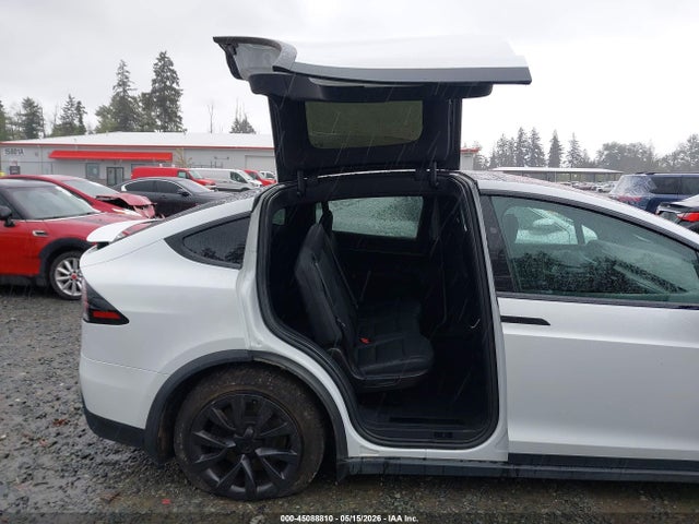 Продажа на аукционе авто 2022 Tesla Model X Dual Motor All-wheel Drive/plaid Tri Motor All-wheel Drive, vin: 7SAXCDE55NF362743, номер лота: 45088810