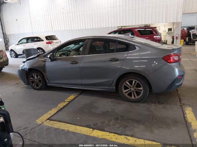 Auction sale of the 2018 Chevrolet Cruze Lt Auto, vin: 1G1BE5SM0J7153745, lot number: 45088821