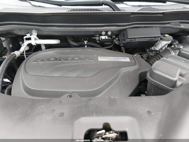 45088880 :رقم المزاد ، 5FNYF6H93HB084710 vin ، 2017 Honda Pilot Touring مزاد بيع