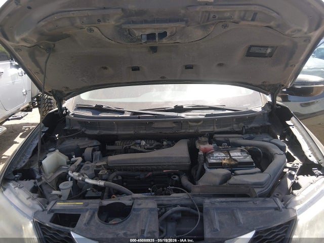 45088925 :رقم المزاد ، 5N1AT2MV3FC915702 vin ، 2015 Nissan Rogue S مزاد بيع