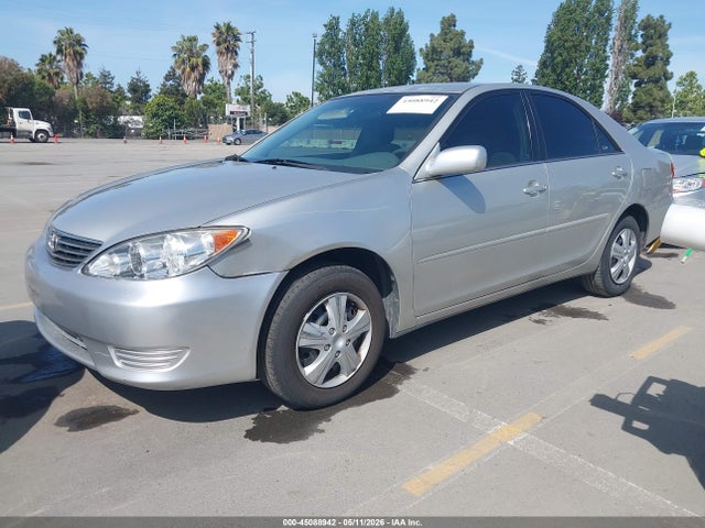 Продажа на аукционе авто 2006 Toyota Camry Le, vin: 4T1BE30K46U154320, номер лота: 45088942