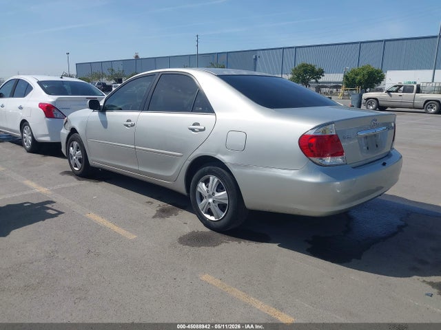 Продажа на аукционе авто 2006 Toyota Camry Le, vin: 4T1BE30K46U154320, номер лота: 45088942