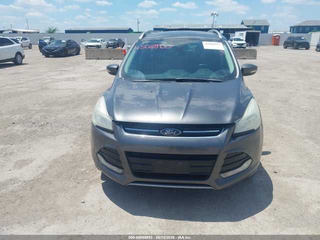 45088953 :رقم المزاد ، 1FMCU9J90FUC88912 vin ، 2015 Ford Escape Titanium مزاد بيع