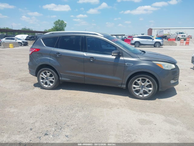 45088953 :رقم المزاد ، 1FMCU9J90FUC88912 vin ، 2015 Ford Escape Titanium مزاد بيع