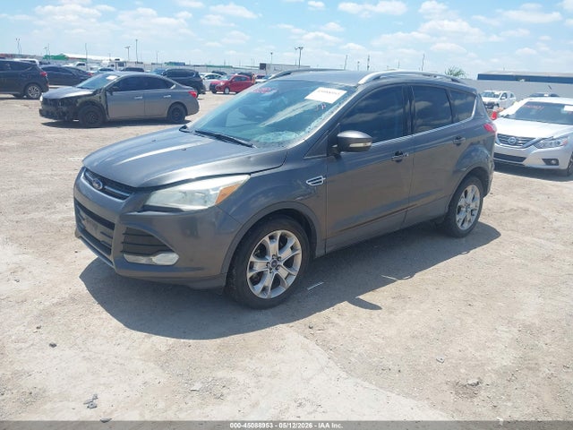 45088953 :رقم المزاد ، 1FMCU9J90FUC88912 vin ، 2015 Ford Escape Titanium مزاد بيع