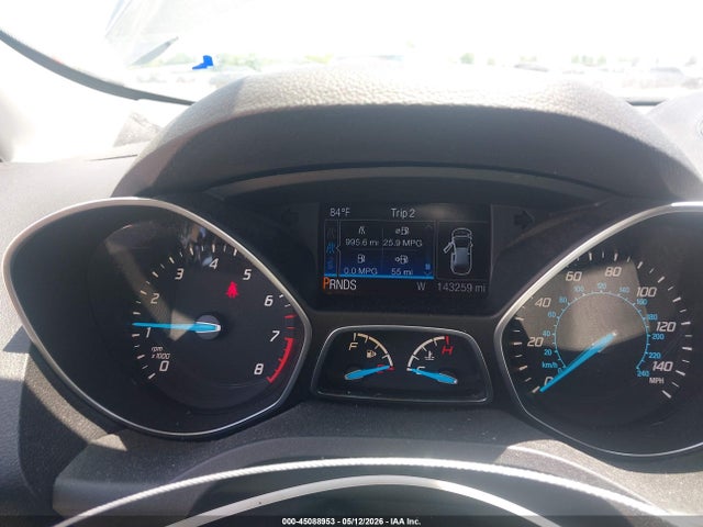 45088953 :رقم المزاد ، 1FMCU9J90FUC88912 vin ، 2015 Ford Escape Titanium مزاد بيع