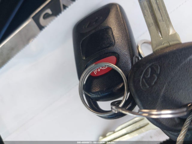 5NPD74LFXHH203819 Hyundai ELANTRA SE