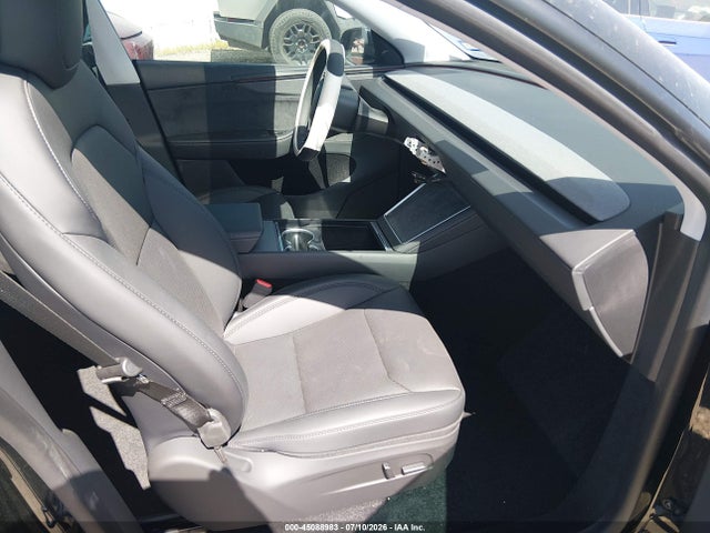Продаж на аукціоні авто 2026 Tesla Model Y Premium Rear-wheel Drive/rear-wheel Drive, vin: 7SAYGDED1TA582987, номер лоту: 45088983