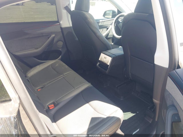 Продажа на аукционе авто 2026 Tesla Model Y Premium Rear-wheel Drive/rear-wheel Drive, vin: 7SAYGDED1TA582987, номер лота: 45088983
