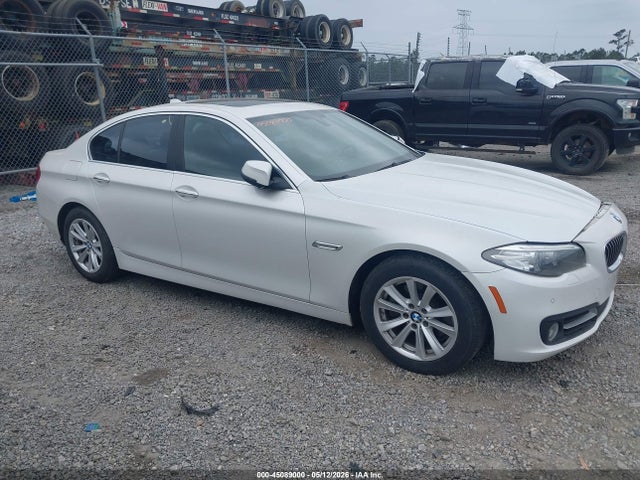 2016 Bmw 528i მანქანა იყიდება აუქციონზე, vin: WBA5A5C54GG348275, აუქციონის ნომერი: 45089000