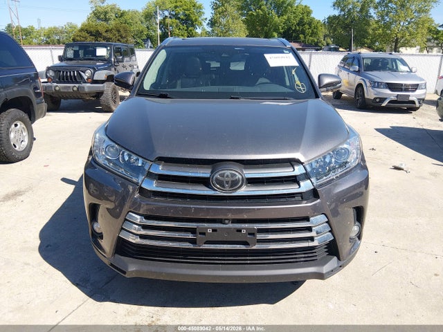 2018 Toyota Highlander Limited Platinum მანქანა იყიდება აუქციონზე, vin: 5TDDZRFH3JS488433, აუქციონის ნომერი: 45089042