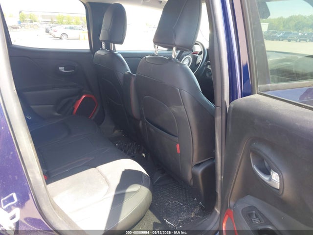 45089084 :رقم المزاد ، ZACCJBCB8HPE68552 vin ، 2017 Jeep Renegade Trailhawk 4x4 مزاد بيع