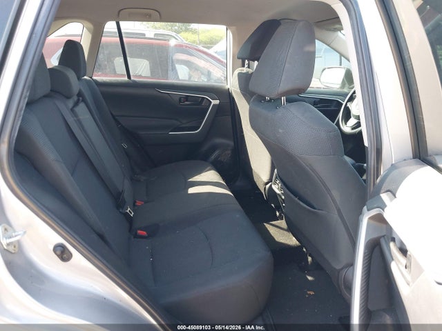 Toyota RAV4 LE 2022 2T3H1RFV8NC189797 Image 8