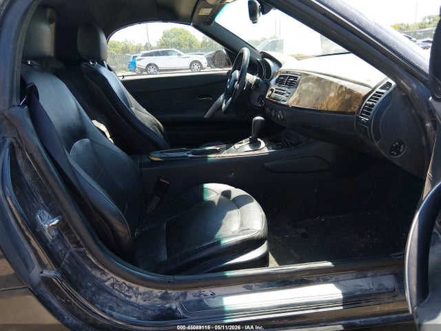 45089115 :رقم المزاد ، 4USBU33536LW69855 vin ، 2006 Bmw Z4 3.0i مزاد بيع