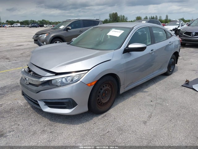 Продажа на аукционе авто 2018 Honda Civic Lx, vin: 2HGFC2F59JH598913, номер лота: 45089137