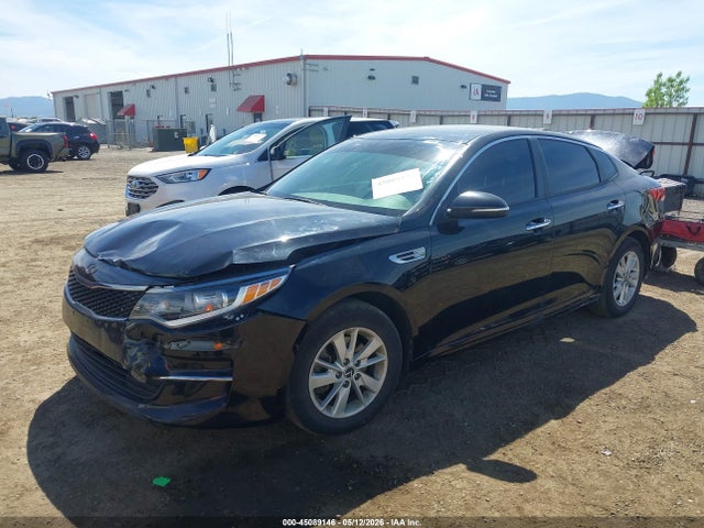 KIA Optima Lx 2016 KNAGT4L34G5110885 Image 2