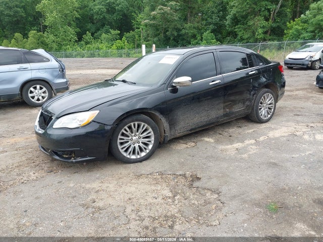 45089157 :رقم المزاد ، 1C3CCBCGXDN592450 vin ، 2013 Chrysler 200 Limited مزاد بيع