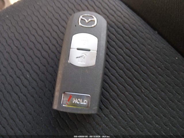 45089188 :رقم المزاد ، JM3KE2BE1E0335071 vin ، 2014 Mazda Cx-5 Sport مزاد بيع