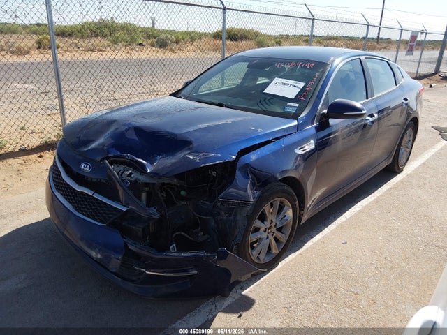 KIA Optima Lx 2017 5XXGT4L31HG128566 Image 2